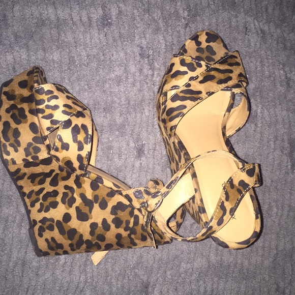 Wedges - Picture 2 of 2